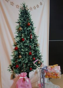 タペストリー型クリスマスツリー
